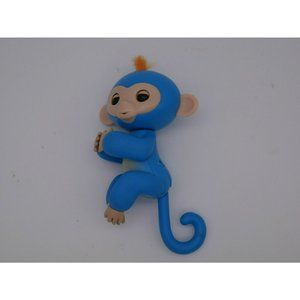 WowWee Fingerlings Interactive Baby Monkey Blue Boris